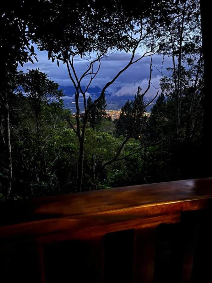 Cabanas El Bosque Turrialba Bagian luar foto